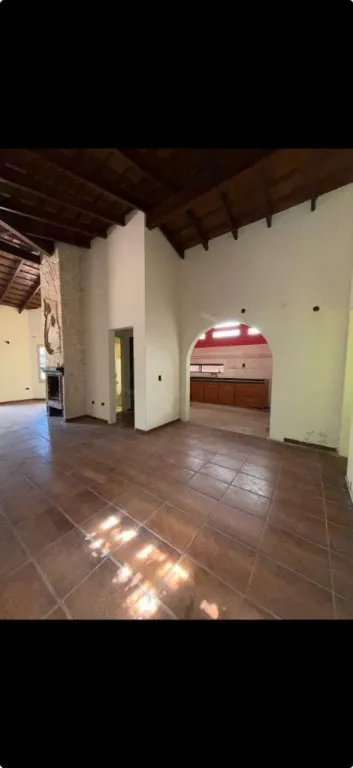 Vendo casa en Lambaré a 300 mts de la Avda. Cacique Lambaré — foto 2
