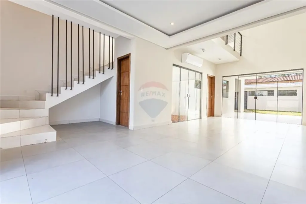 DÚPLEX A ESTRENAR EN VENTA | Zona Shopping Pinedo — foto 3