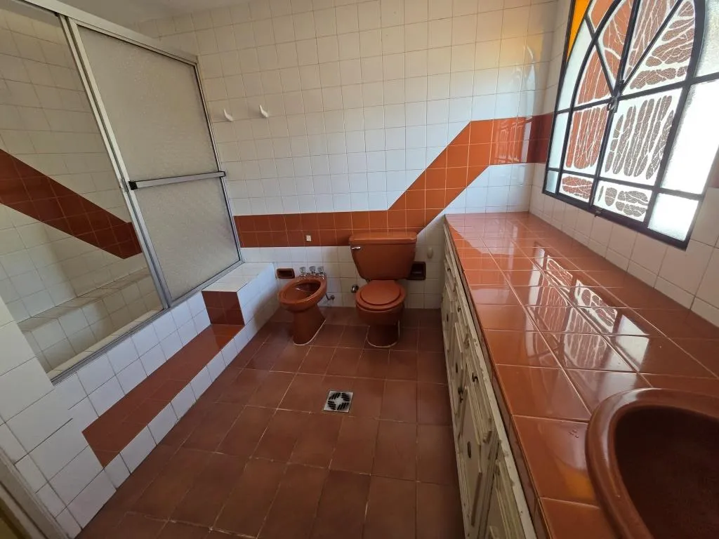 VENDO CASA EN ESQUINA BO. LAS MERCEDES — foto 3