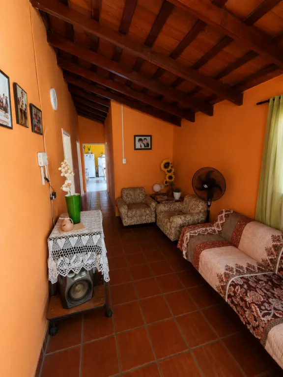 VENDO CASA EN FERNANDO DE LA MORA ZONA SUR Bo. PITIANTUTA — foto 3