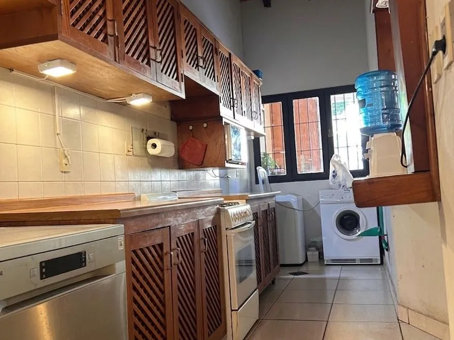 Casa Semi Amoblada - Lambare — foto 2