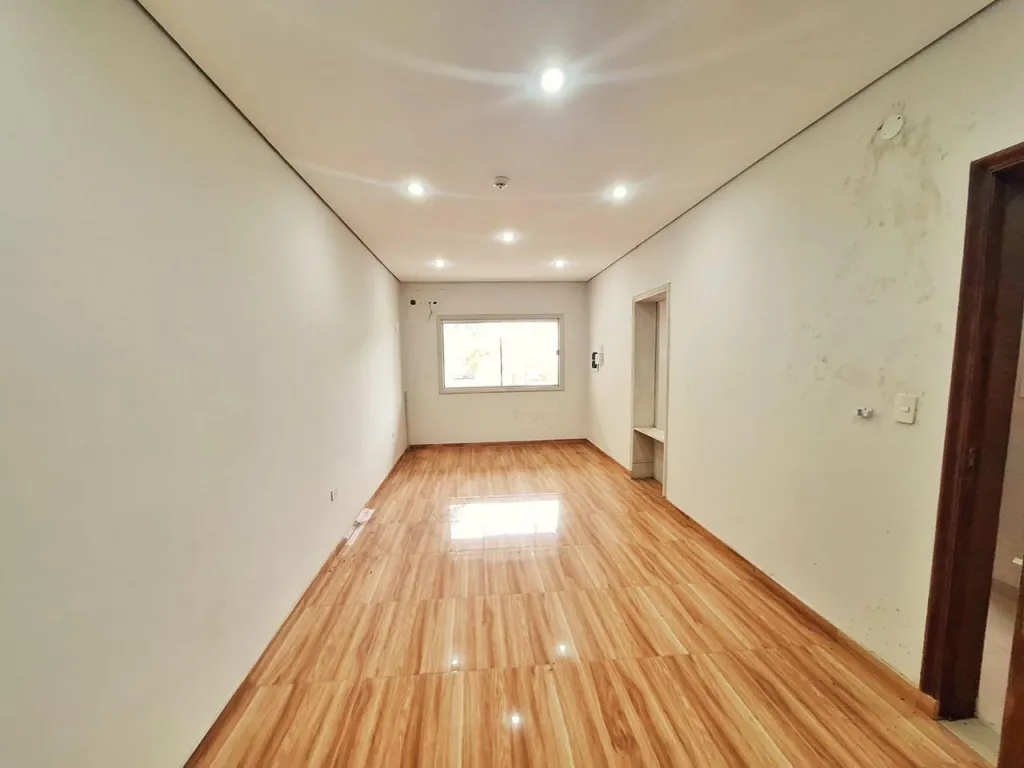 SE VENDE IMPORTANTE PROPIEDAD SOBRE LILLO CASI DENIS ROA — foto 2