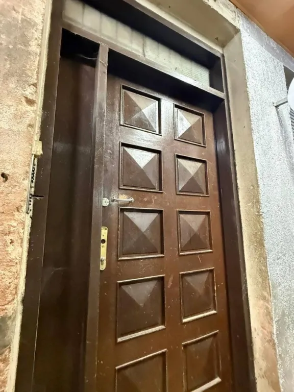 VENDO EDIFICIO COMERCIAL CON RENTA ACTIVA EN PLENO MERCADO 4 — foto 3
