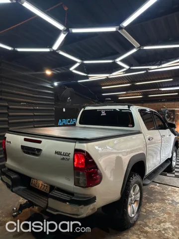 Toyota Hilux 2021 — foto 3