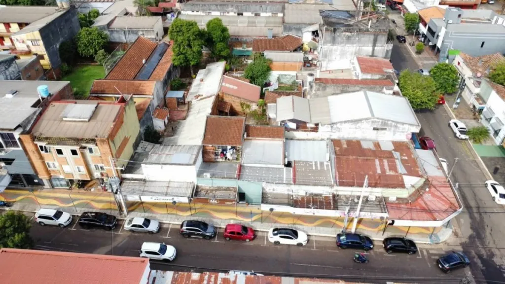 Local comercial en venta en Centro, Encarnación — foto 2
