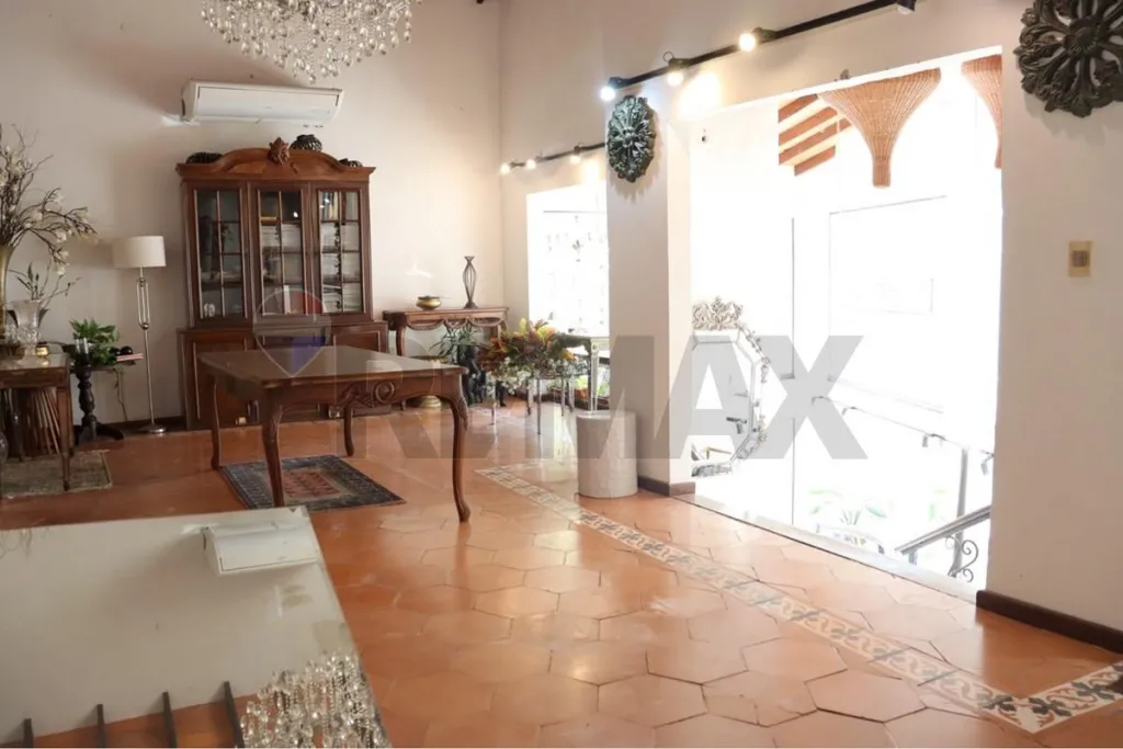 Local Comercial en Las Lomas Carmelitas — photo 3