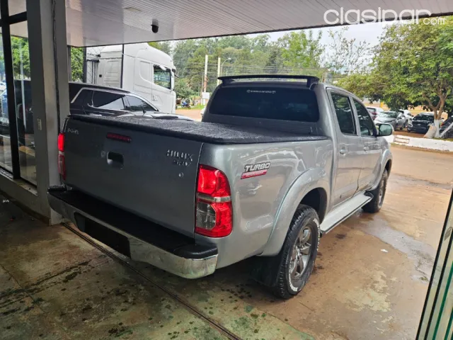 Toyota Hilux 2015 — foto 4
