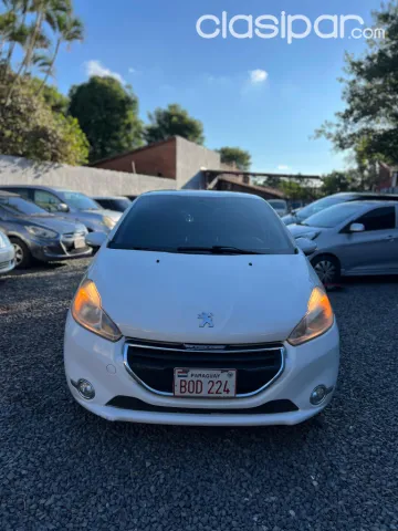 Peugeot 208 Allure Año 2015 — foto 3