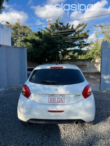Peugeot 208 Allure Año 2015 — foto 5