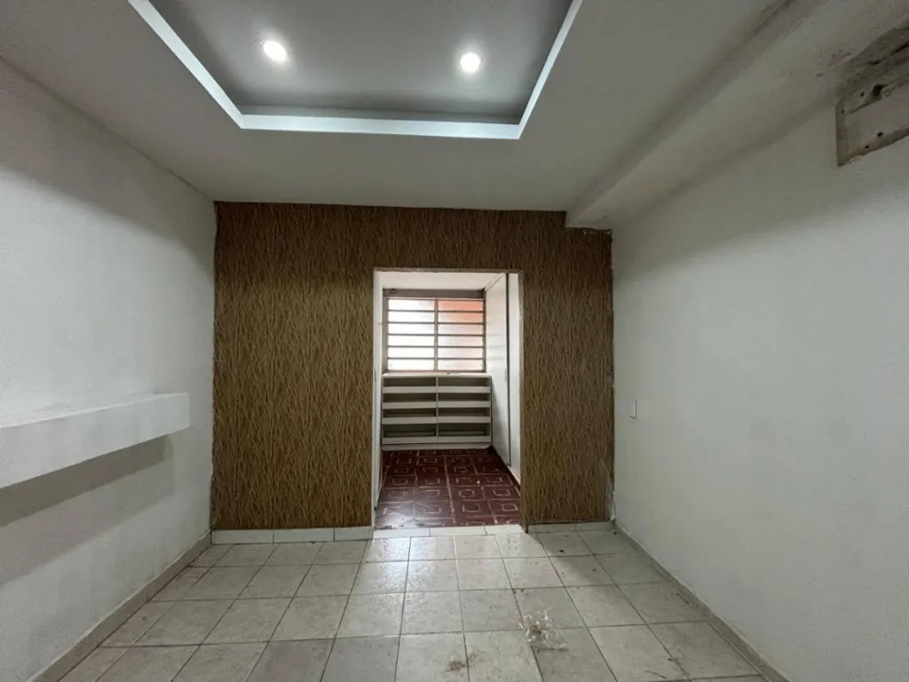 En Venta Casa en Barrio Los Laureles de Asuncion ID 45993 — foto 3