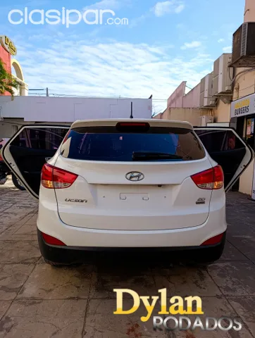 Hyundai Tucson 2011 — foto 2