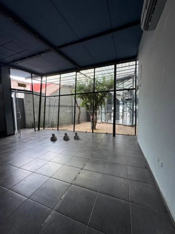 ALQUILO AMPLIO LOCAL COMERCIAL EN VILLA MORRA, ZONA HIPER SEIS LOS LAURELES — photo 3