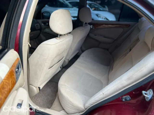 Nissan Bluebird 2002 — foto 4