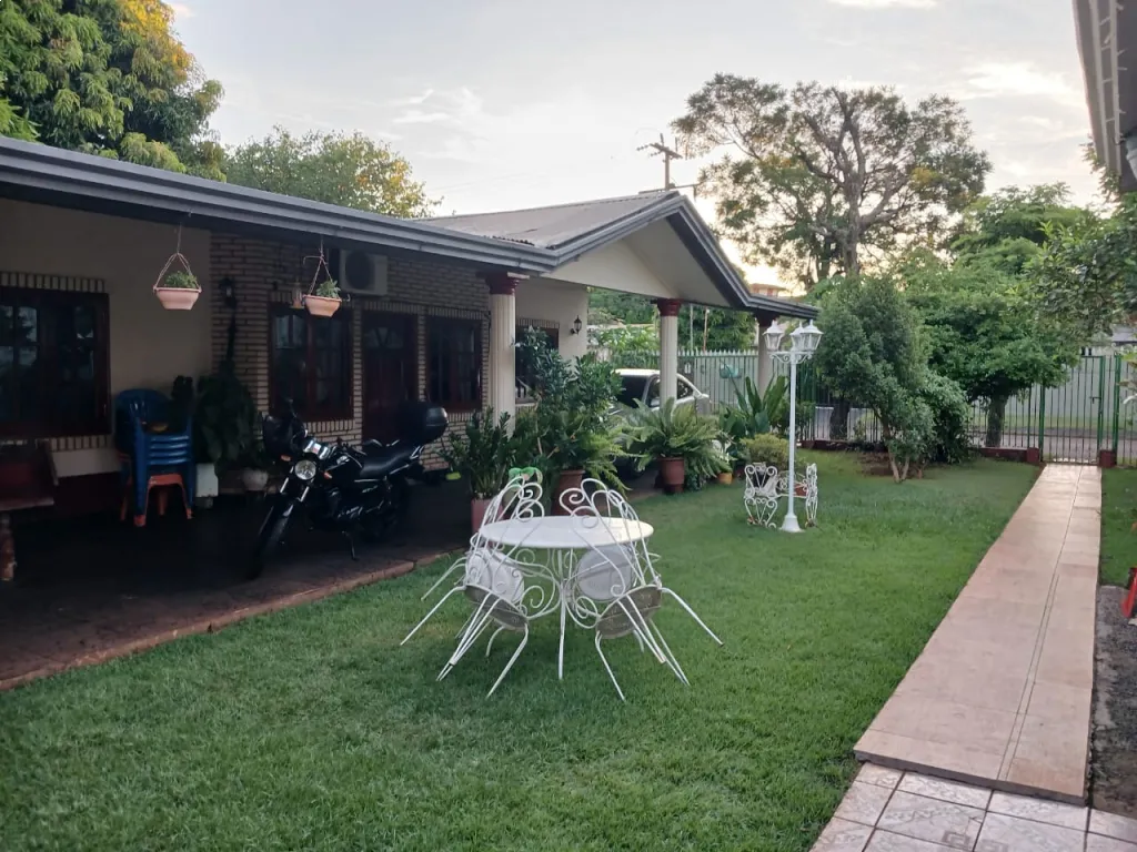 🏡 Se Vende Encantadora Casa Familiar: ¡Un Oasis de Paz en la Ciudad! 🌳 — foto 3