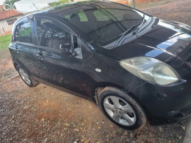 Toyota Vitz 2006 — foto 3