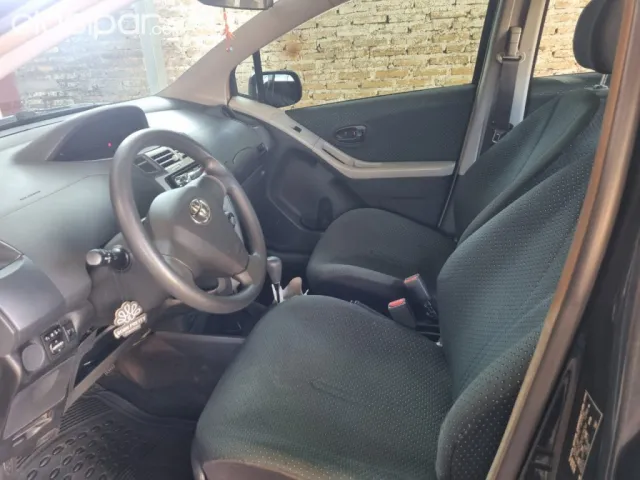 Toyota Vitz 2006 — foto 7