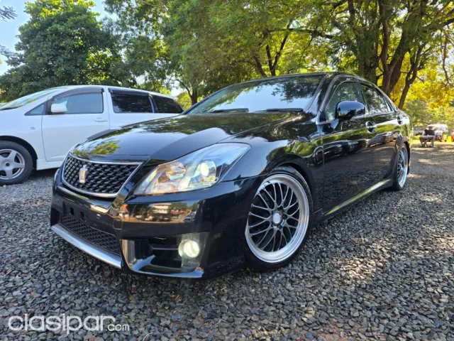 Toyota Crown 2012 — foto 4
