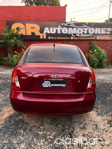 Hyundai Accent 2009 — foto 4