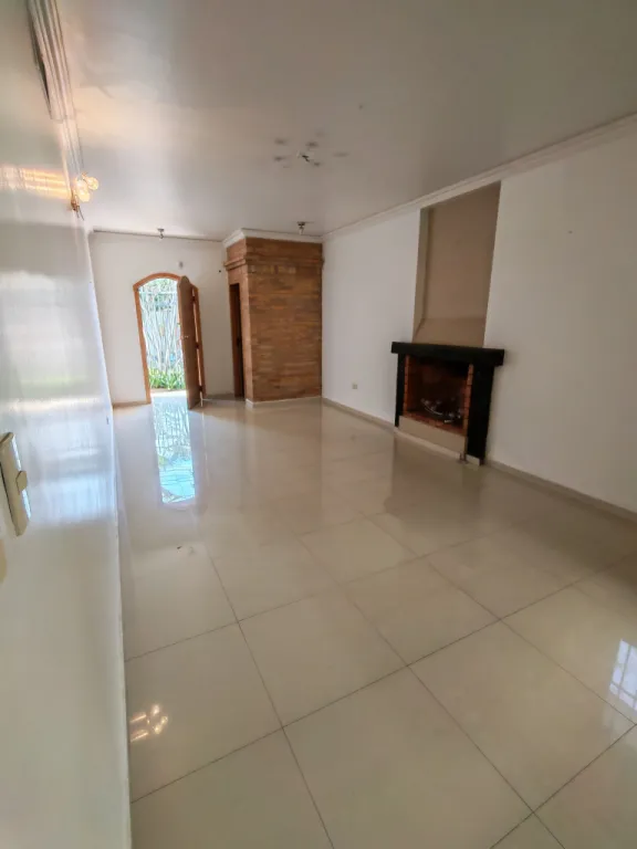 DUPLEX AMPLIO CERCANIA DEL COLEGIO GOETHE — foto 2