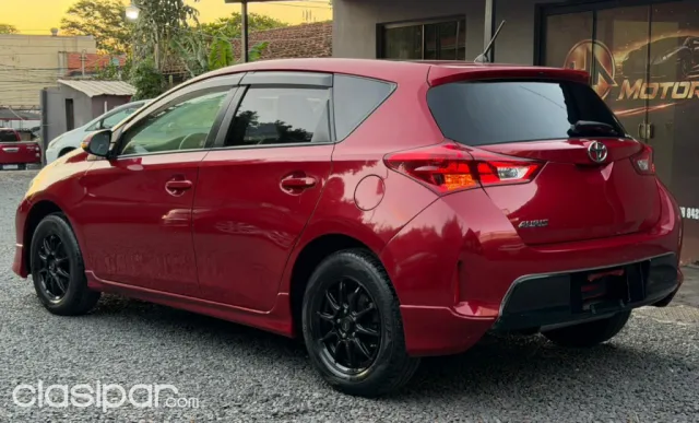 Toyota New Auris 2012 — foto 5