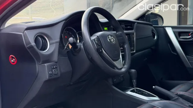 Toyota New Auris 2012 - foto 8