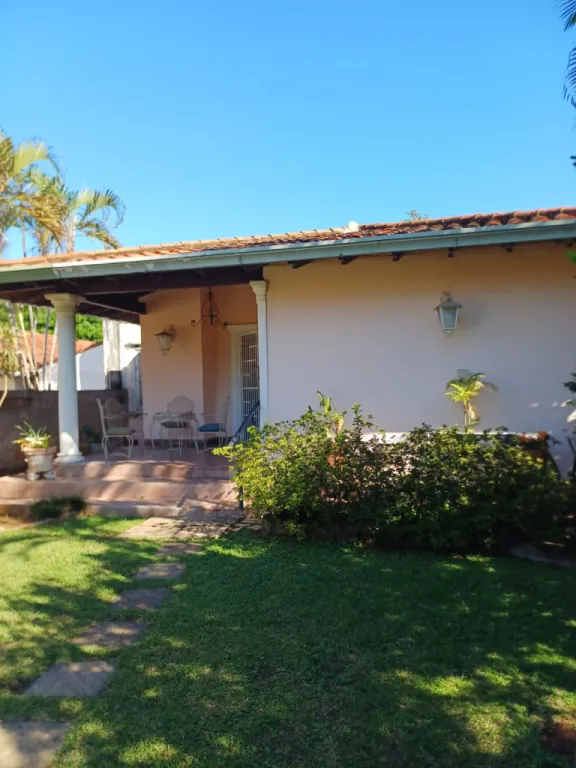 VENDO CASA EN TERRENO DE 700.00 M2 - BARRIO SAN VICENTE — foto 2
