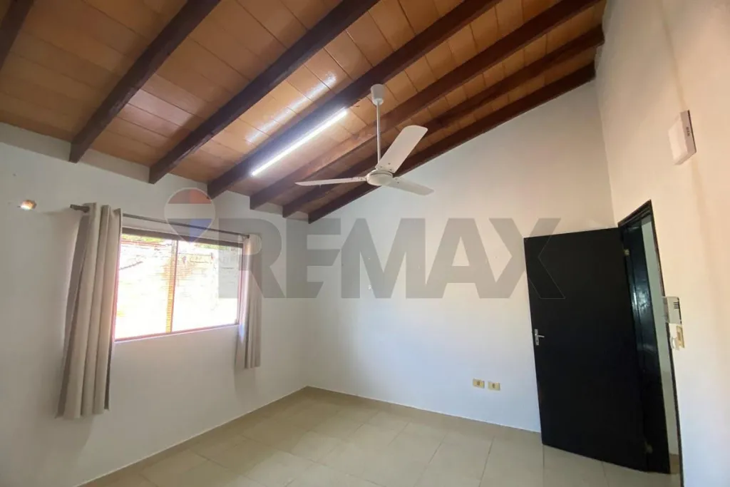 VENDO COMPLEJO DE DUPLEX CON RENTA ACTIVA EN PRESIDENTE FRANCO — foto 3