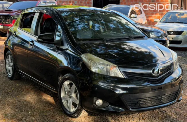 Toyota Vitz 2012 - foto 8