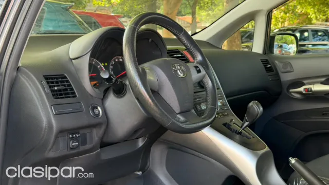 Toyota New Auris 2012 — foto 4