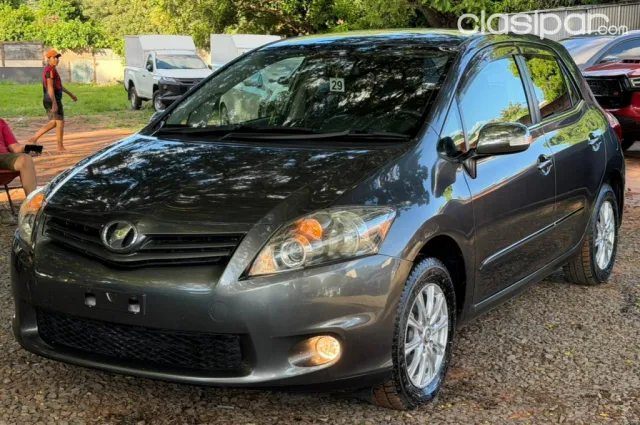 Toyota New Auris 2012 — foto 5