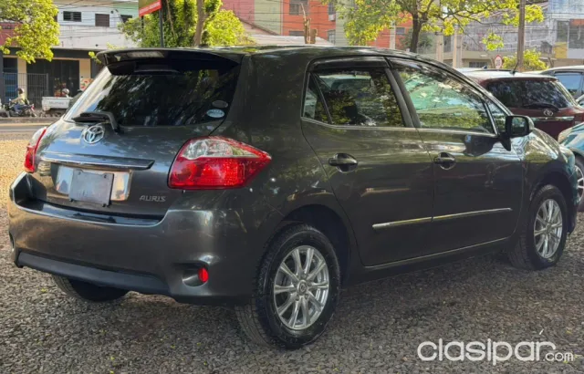 Toyota New Auris 2012 — foto 7