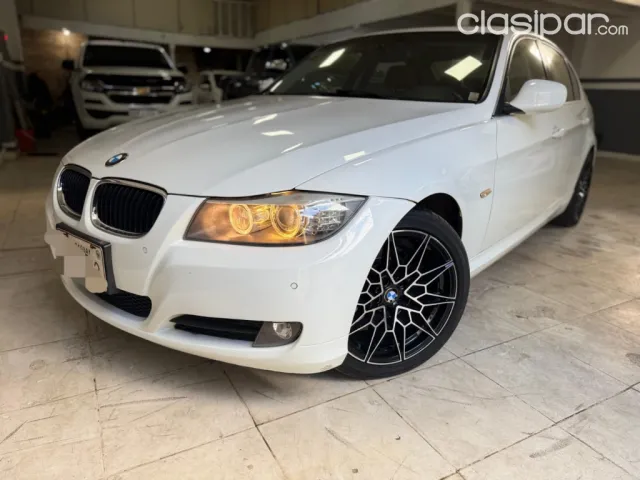 Bmw 330 2011 — foto 2