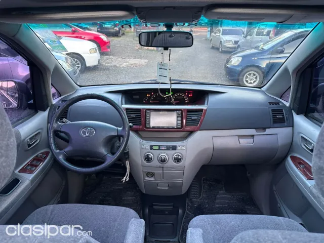 Toyota Noah 2003 — foto 4