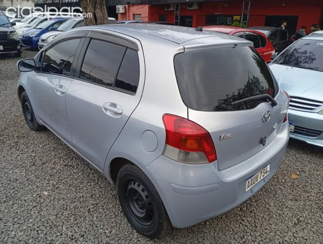 Toyota Vitz 2008 — foto 6