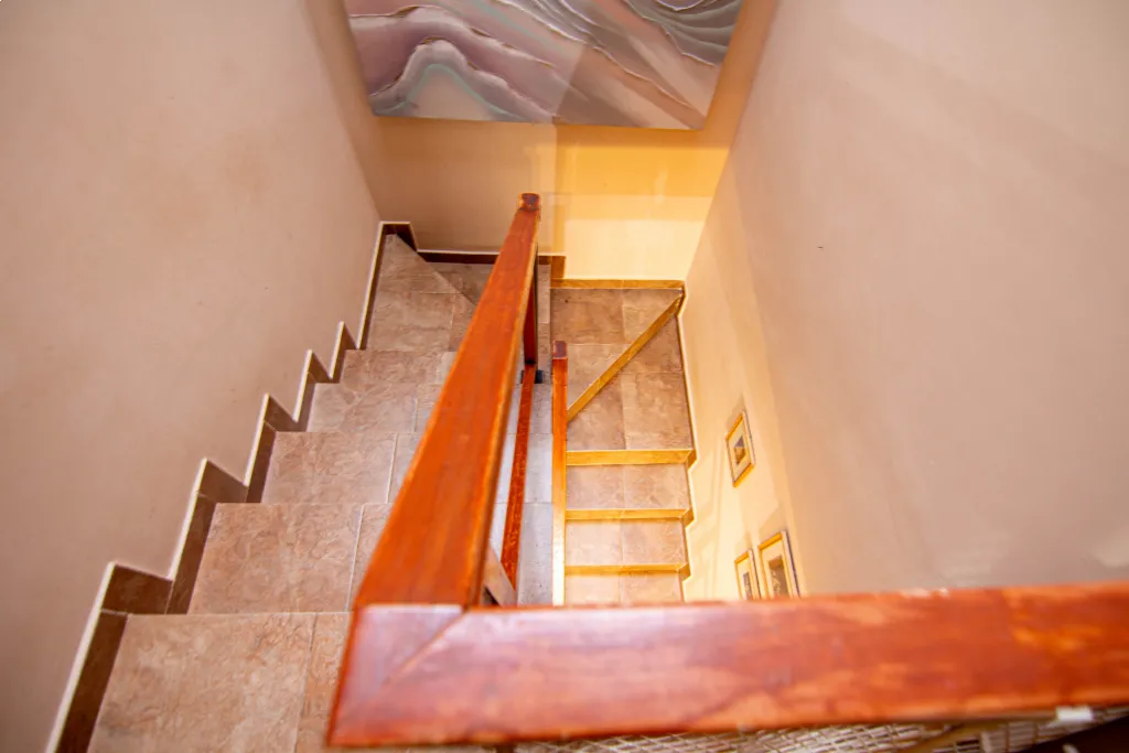 ¡VENDO HERMOSO DÚPLEX EN LAMBARÉ! Santo Domingo — foto 2