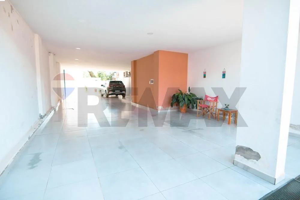 VENDO EDIFICIO EN LAMBARE — foto 2