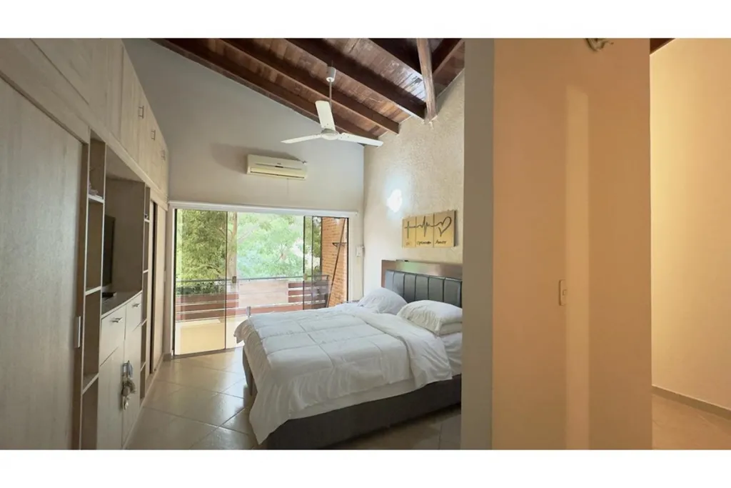 Amplio duplex en zona altamente residencial en barrio Herrera — photo 2