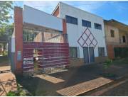 VENDO CASA EN EL BARRIO SAN PEDRO DE ENCARNACIÓN: 4 habitaciones y 4 baños