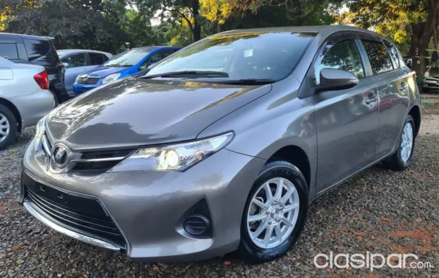 Toyota New Auris 2014 — foto 2