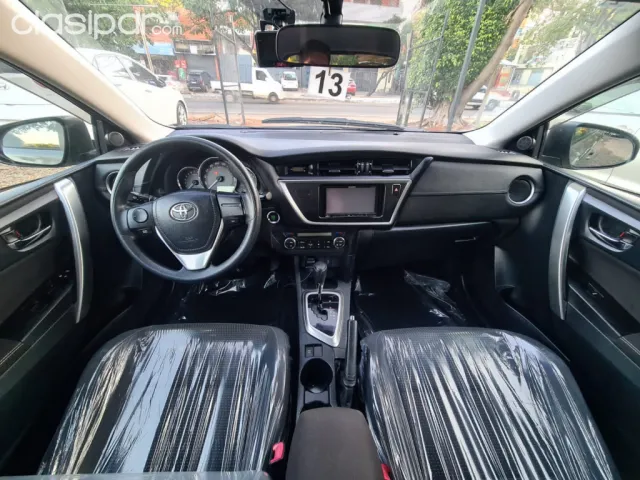 Toyota New Auris 2014 — foto 4