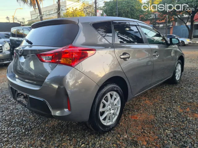 Toyota New Auris 2014 — foto 8