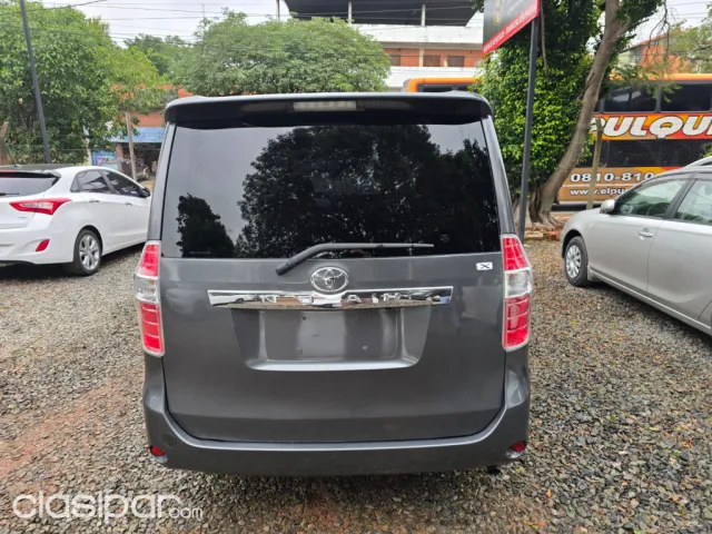 Toyota Noah 2008 — foto 4