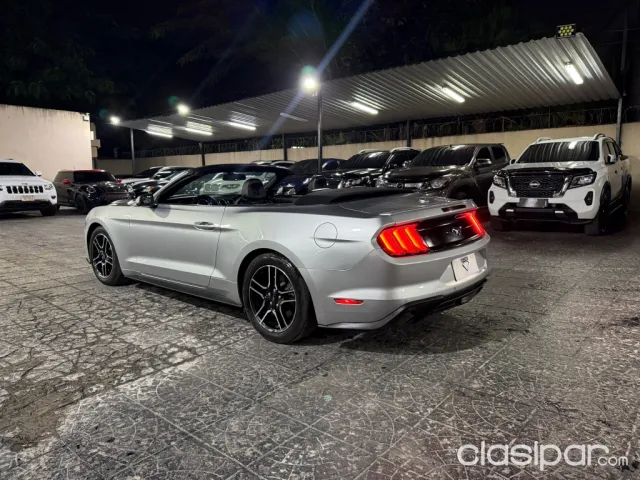 Ford Mustang 2020 — foto 4