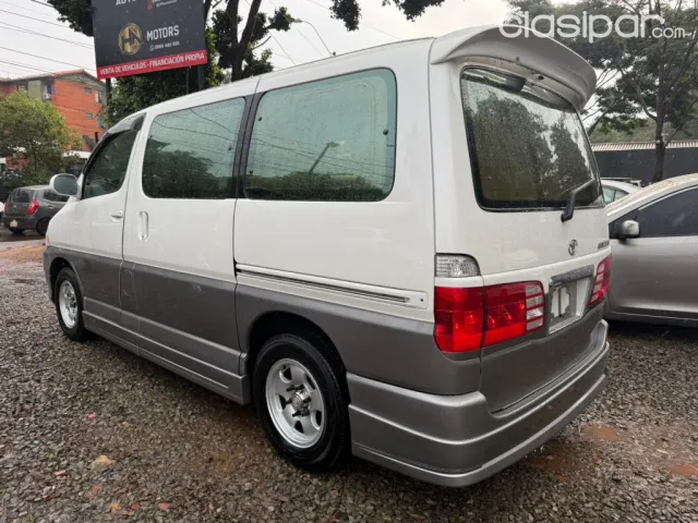 Toyota Hiace 2001 — foto 5