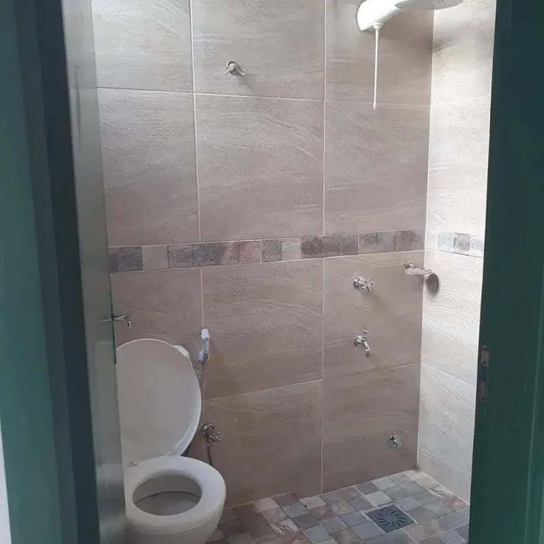 Alquilo Duplex de 1 dormitorio en condominio de la ciudad de Luque zona Loma Merlo — foto 2