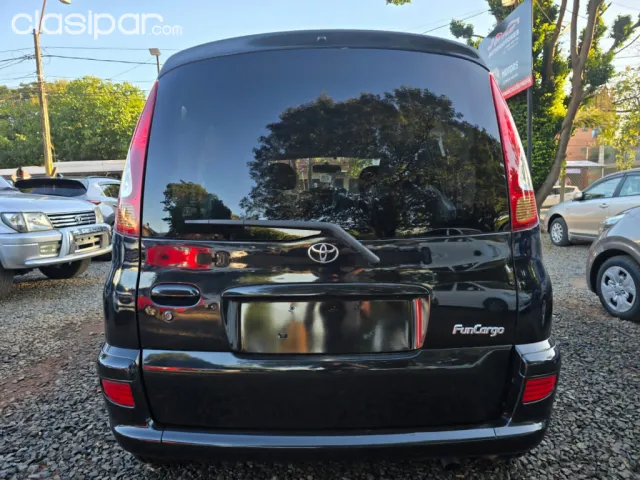Toyota Funcargo 2004 — foto 5