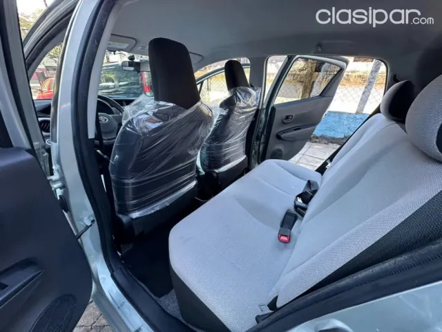 Toyota Vitz 2011 — foto 7