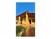 VENDO CASA, FERNANDO DE LA MORA ZONA NORTE, VILLA OFELIA
