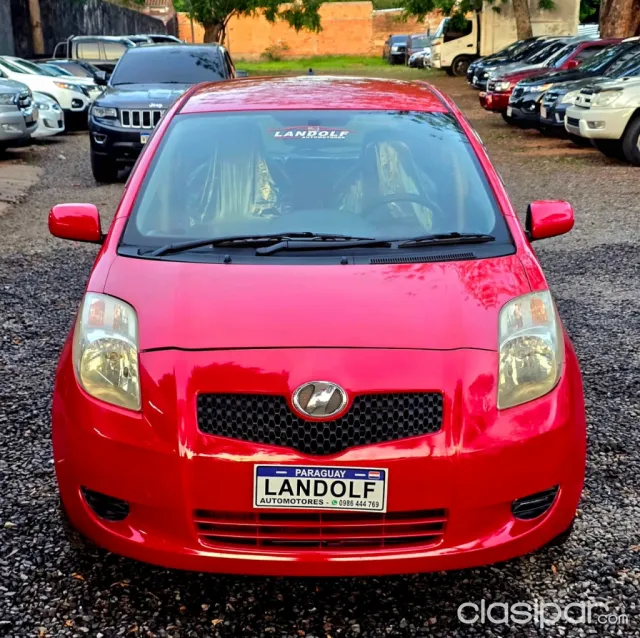 Toyota Vitz 2006 - foto 2