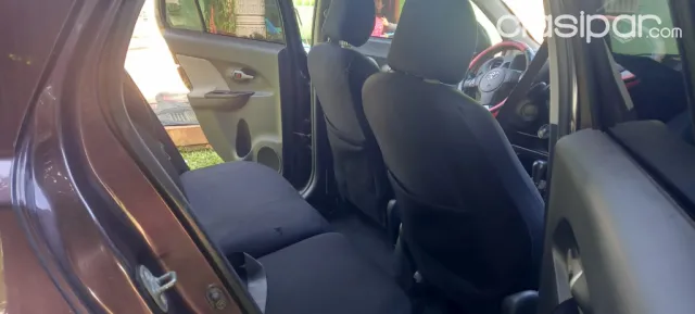 Toyota New Ist 2007 — foto 6